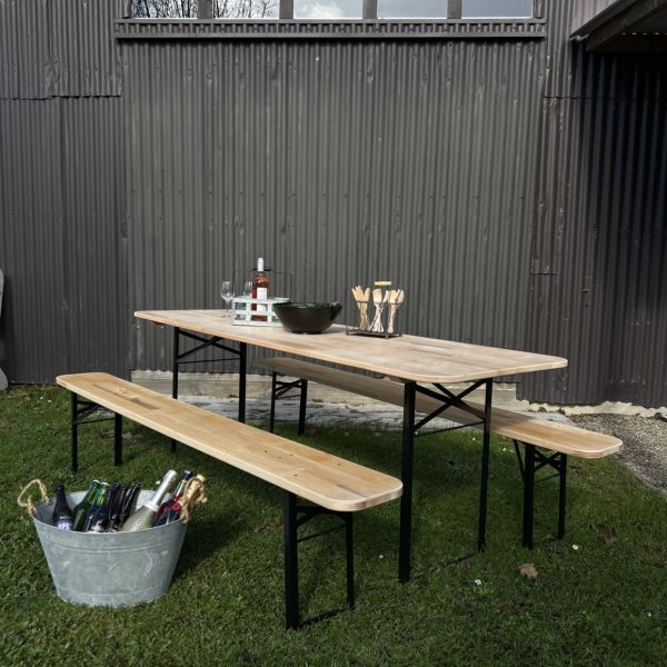 Ensemble table et 2 bancs de jardin Brasserie - 