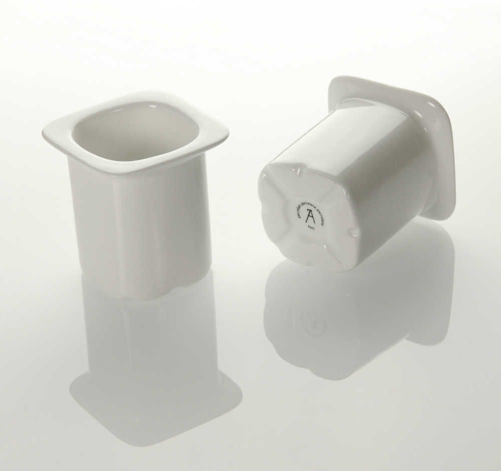 Pots de yaourt porcelaine (par 2)
