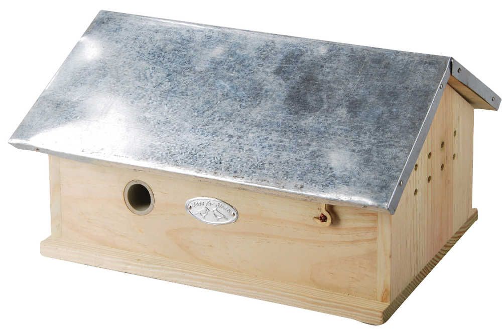 Maisonnette pour bourdons en bois et zinc