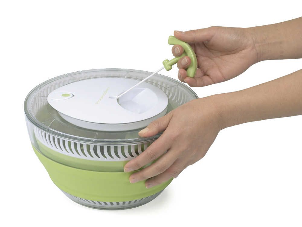 Essoreuse a salade retractable
