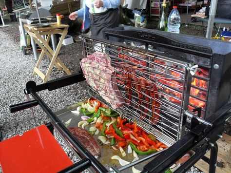Barbecue vertical : tout savoir sur ce grill original - Jardindeco