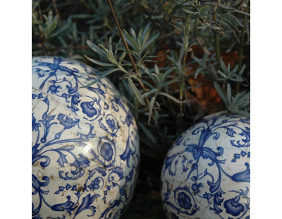 Boule en céramique patiné