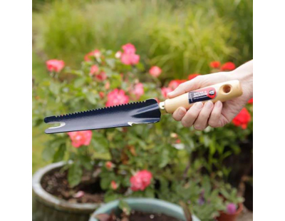 Couteau désherbeur affûté dentelé avec manche en hêtre