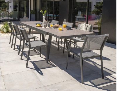 Salon de jardin:table 200cm + 8 fauteuils resine - OOGarden
