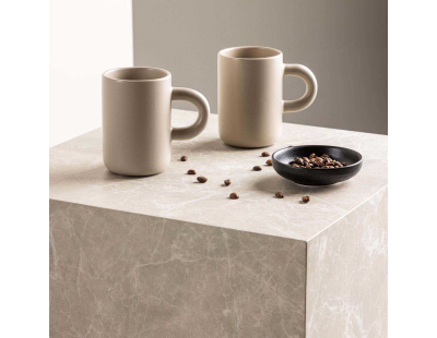 Mug en grès 33cl Active (Beige)