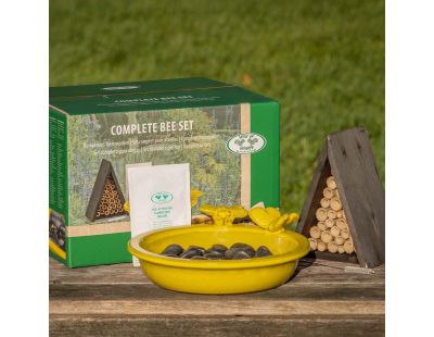 Set complet pour abeilles abri abreuvoir et graines attractives