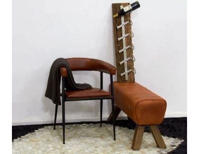 Tabouret en cuir et bois