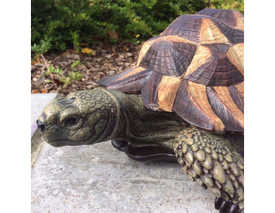 Tortue en résine 32 cm