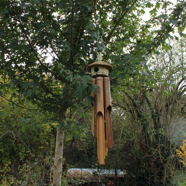 Carillon en bois avec cabane - 7