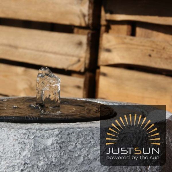 Fontaine extérieure en résine alimentation solaire Jim Just Sun