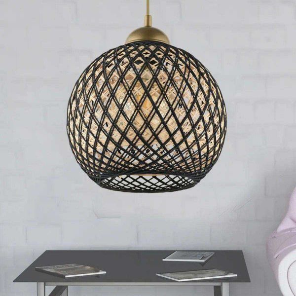 Suspension lumineuse effet rotin tressé Bulle - HANAH HOME