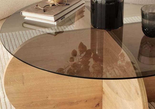 table-basse-verre-fume-transparent-et-bois-moderne