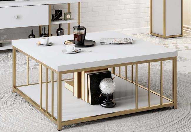 table-basse-carree-blanc-laque-or